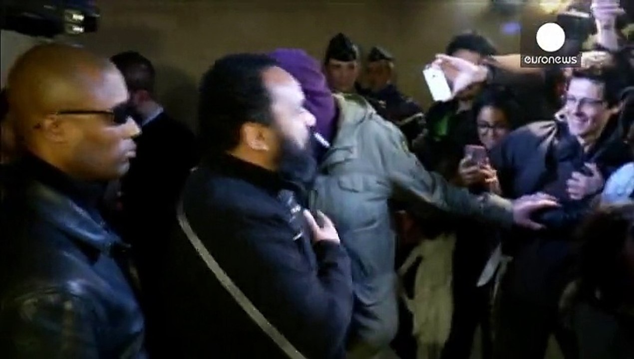 "Apologie du terrorisme": amende requise contre Dieudonné