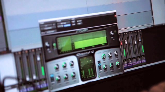 Reportage - The Walking Dead: Survival Instinct (Gameplay avec Norman Reedus et Michael Rooker)