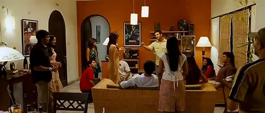 John Abraham & Pakhi Tyrewala Lip Lock Kissing Video