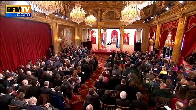 Il n'y a pas de montée inexorable du chômage , assure François Hollande