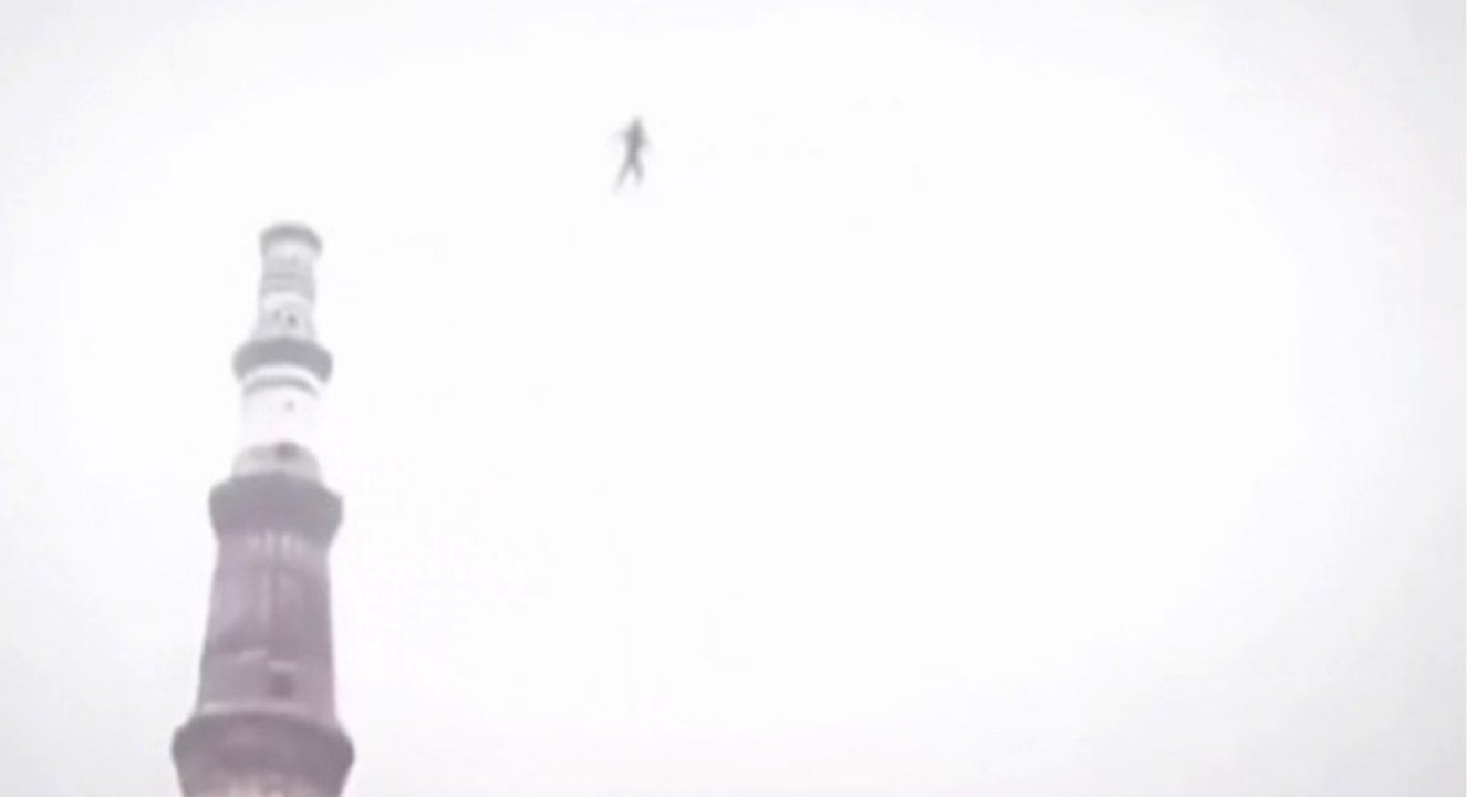 strange creature flying miracle of allah caught on camera