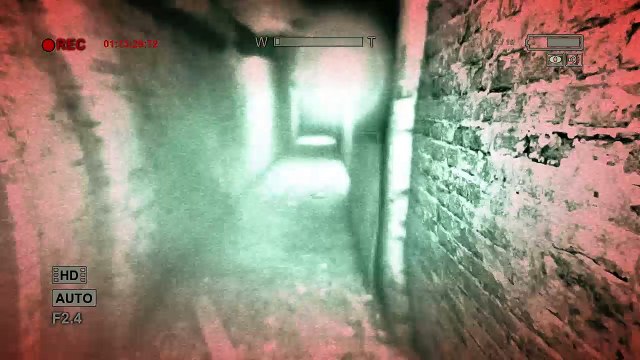 Objectif 100% - Outlast (Episode 3 - L'Ombre et la Lumière au Service de la Terreur)