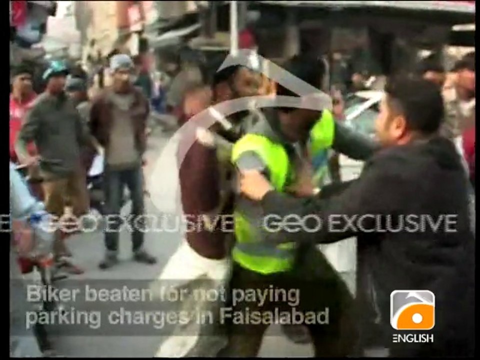 Biker beaten for not paying parking charges in Faisalabad