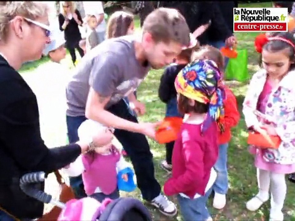 Châtellerault: les petits Châtelleraudais chassent les oeufs