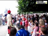 Théâtre de rue devant le château de Blois