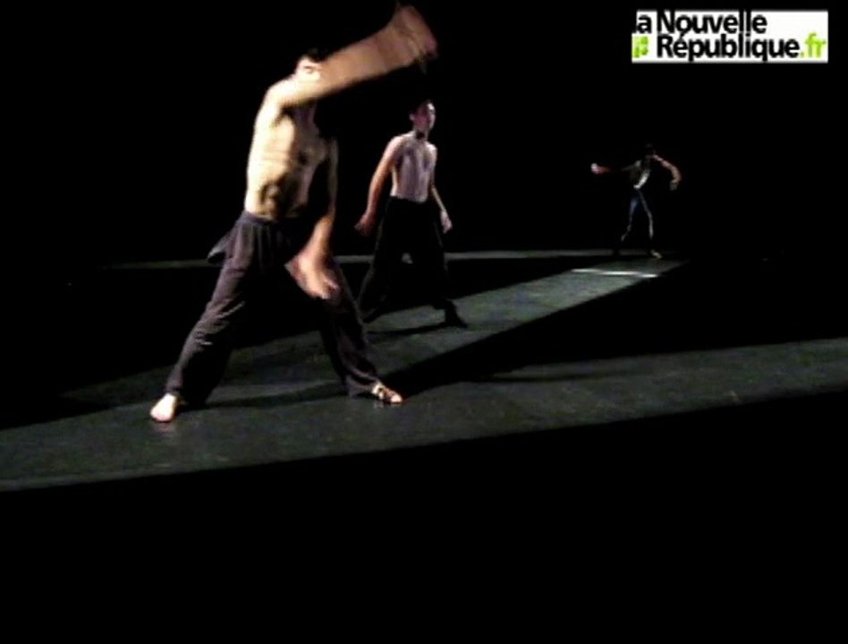 Teasing de "Mutations", de La compagnie Etre'Ange