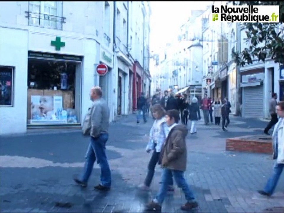 UN après-midi dans les rues commerçantes de Blois
