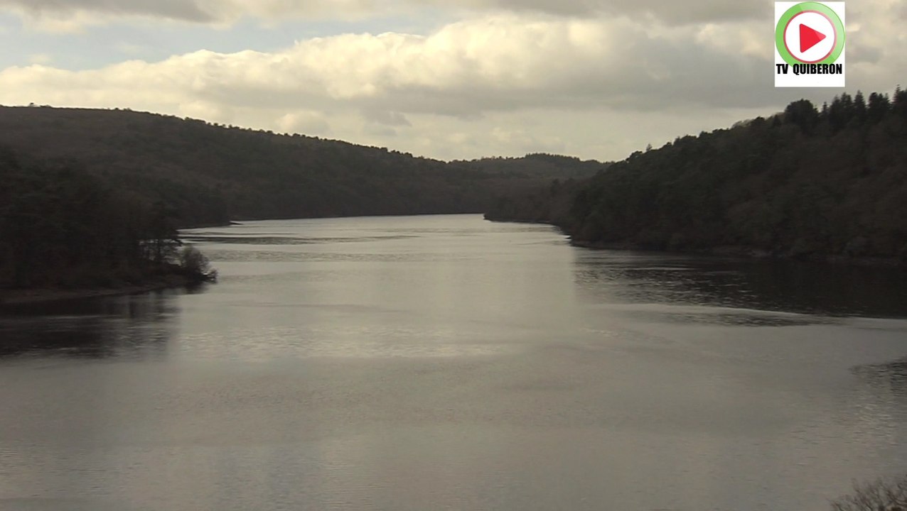 Lac de Guerledan   |   Avant l'assechement - Bretagne Télé