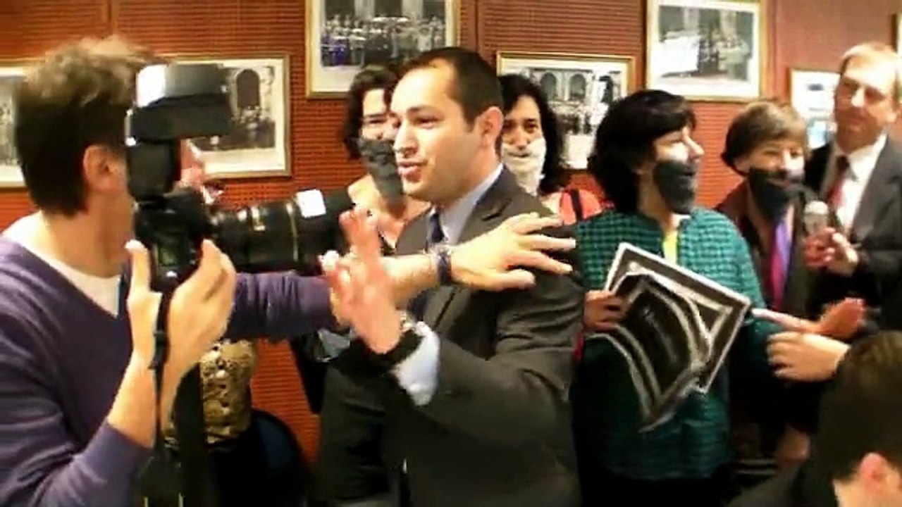 Retro 2011 "La Barbe" perturbe l'élection du président du CG 79