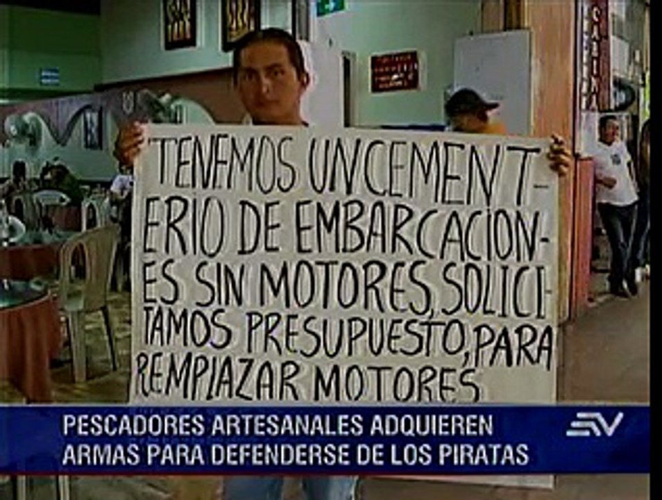 Pescadores artesanales adquieren armas para defenderse de piratas