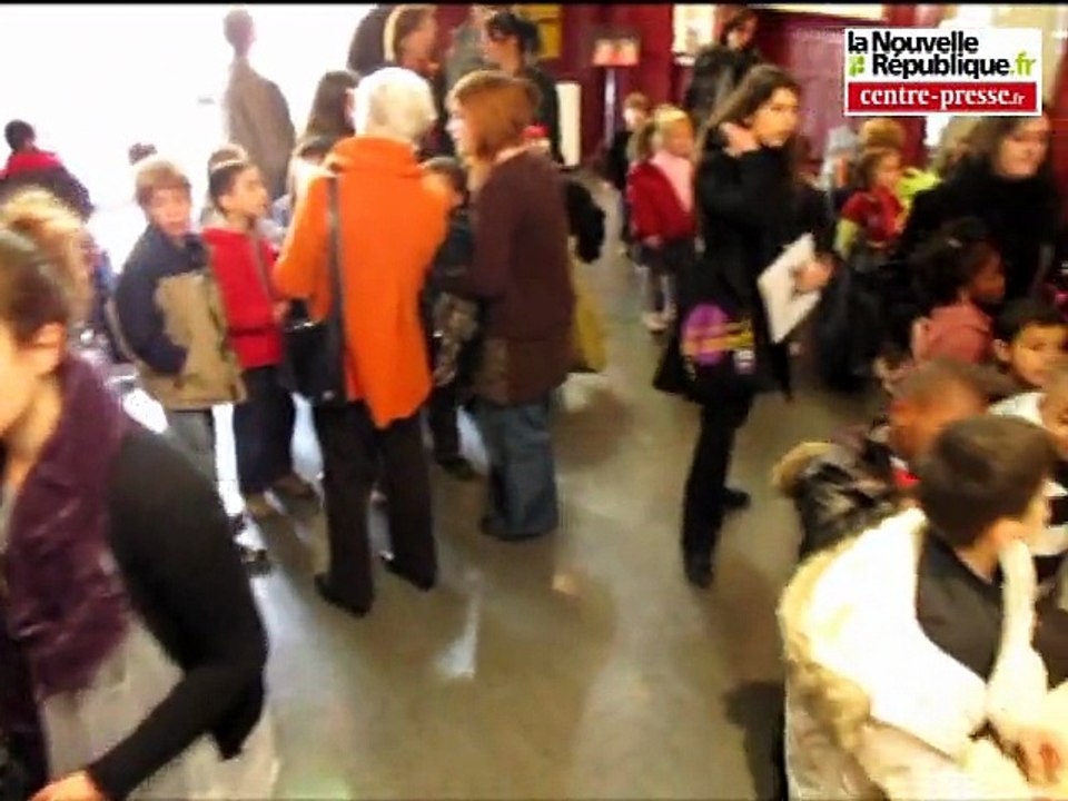 Châtellerault: les enfants au spectacle grâce aux JMF