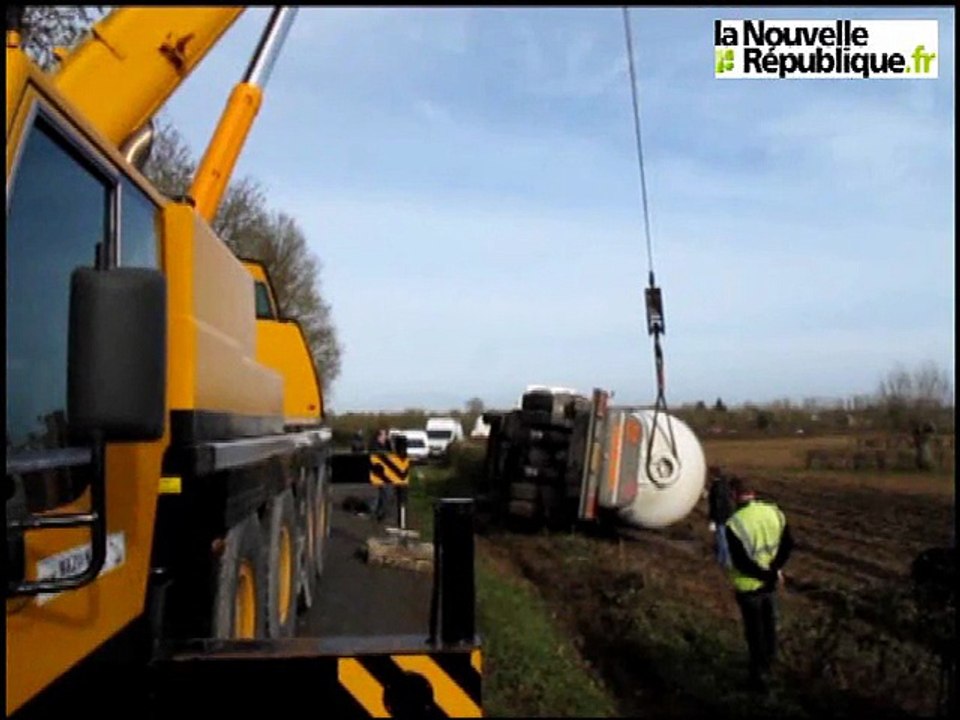 Huit tonnes de gaz au fossé : dépannage délicat