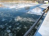 La Loire continue de charrier des glaçons