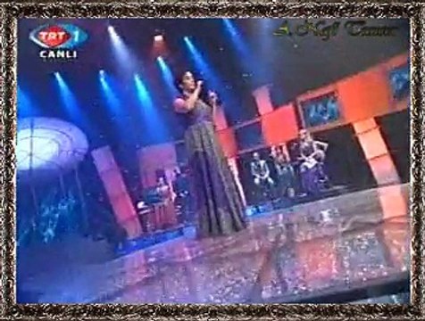 Aysun GÜLTEKİN *Göç Göç Oldi Göçler Yola Düzüldi* (U.H)