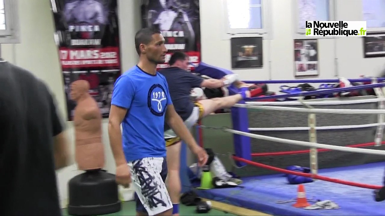 Tours : un entraînement de boxe Thaï avec Hadj Mekedem