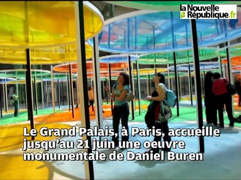VIDEO. Daniel Buren : du Grand Palais au tramway de Tours
