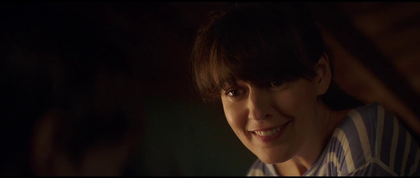 POLTERGEIST Official Trailer (2015)