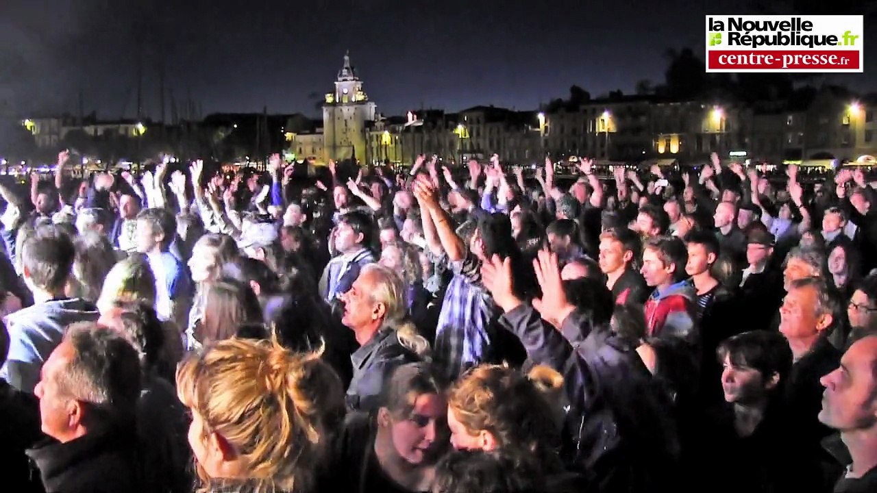 VIDEO. La Rochelle : concert de Red Cardell aux Francofolies