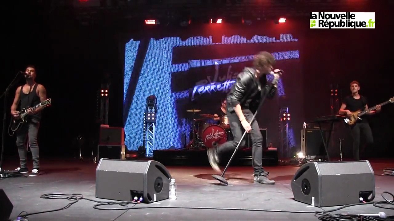 VIDEO. Julian Perretta live à Châteauroux - If I ever feel better - Stitch me up