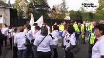 VIDEO. Manifestation bruyante devant le conseil général de l'Indre