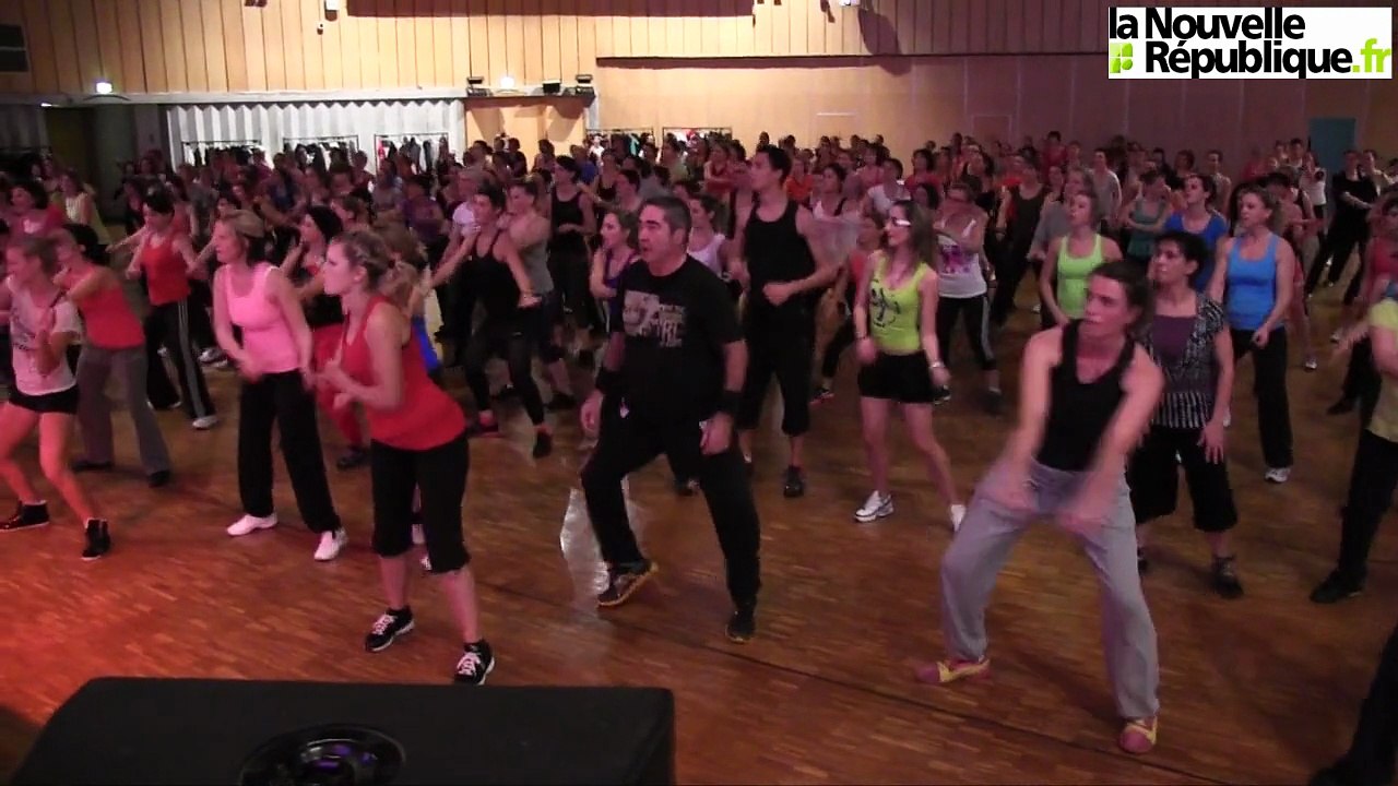 VIDEO : Y'a d'la zumba dans l'air à Niort !