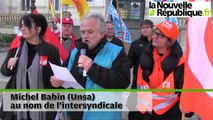 VIDEO. A Niort, 250 manifestants défilent contre l'austérité