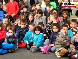 VIDEO. Châtellerault : la Fausse Compagnie fête le printemps aux Renardières