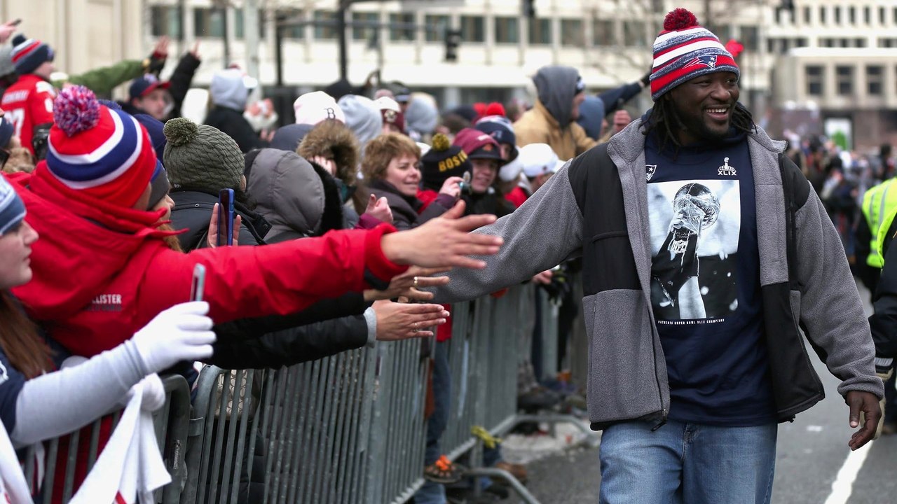 LeGarrette Blount Mocks Marshawn Lynch at Patriots Parade with Vulgar Shirt