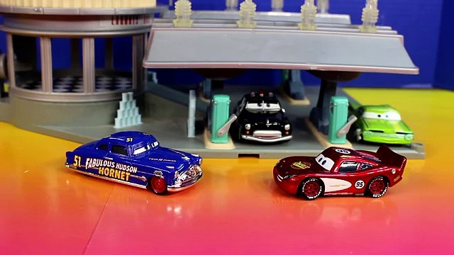 Disney Pixar Cars Army Car Doc Tells Lightning McQueen Cars War 2 Story attack on Mater