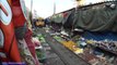 Un marché en pleine voie ferrée en Thaïlande : Maeklong Railway Market