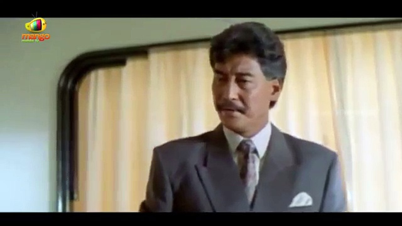 Antham Movie Scenes   Sethi Warns Nagarjuna about Urmila   Silk Smitha   RGV