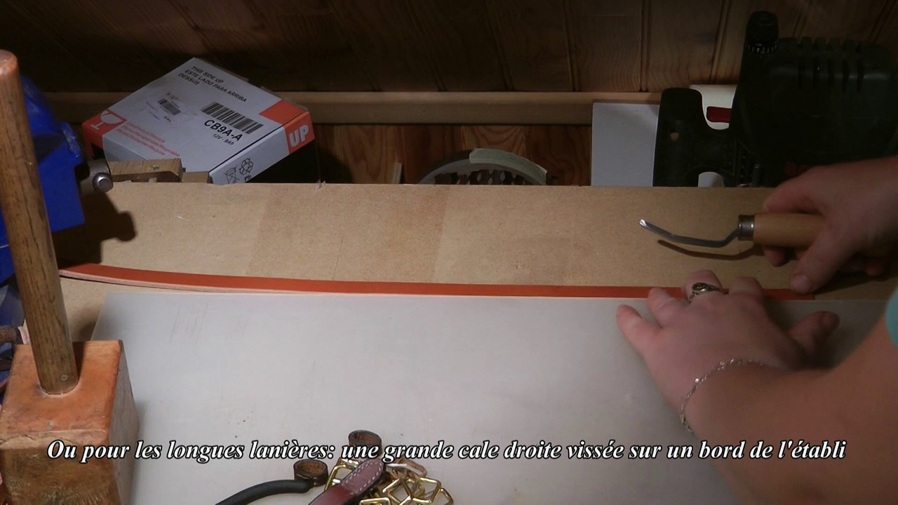 Tuto sellerie harnachement cuir : préparations de base en sellerie harnachement, couper, abat-carrer, parer, gommer, griffer