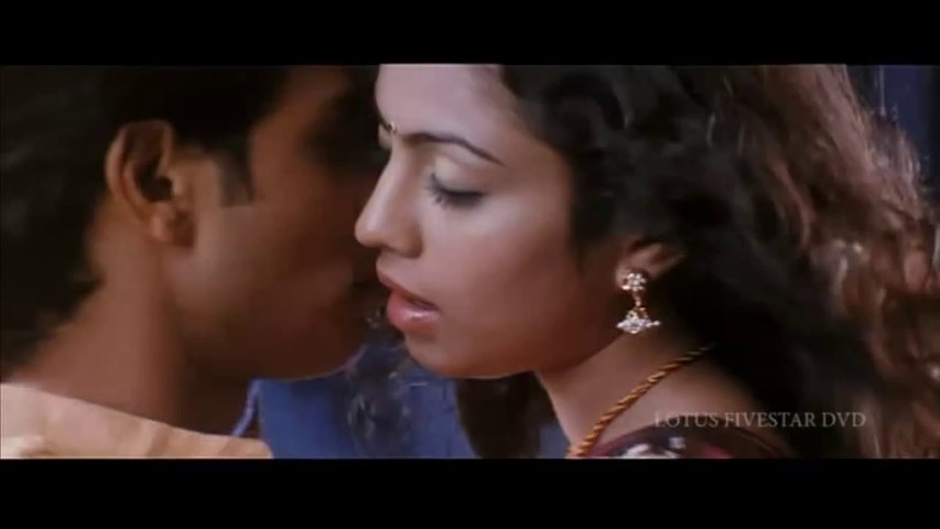 Oru Kili Oru Kili