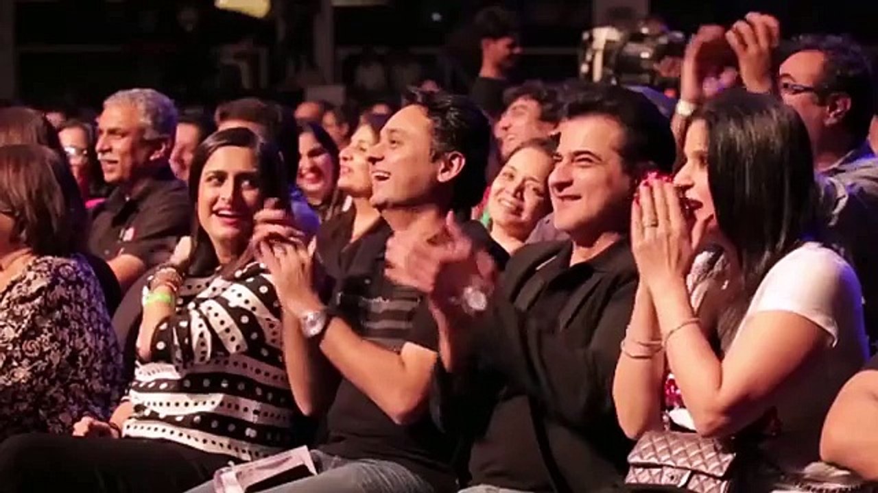 ▶ AIB Knockout - The Roast Of Arjun Kapoor & Ranveer Singh - Full Episode - HD - YouTube [360p]