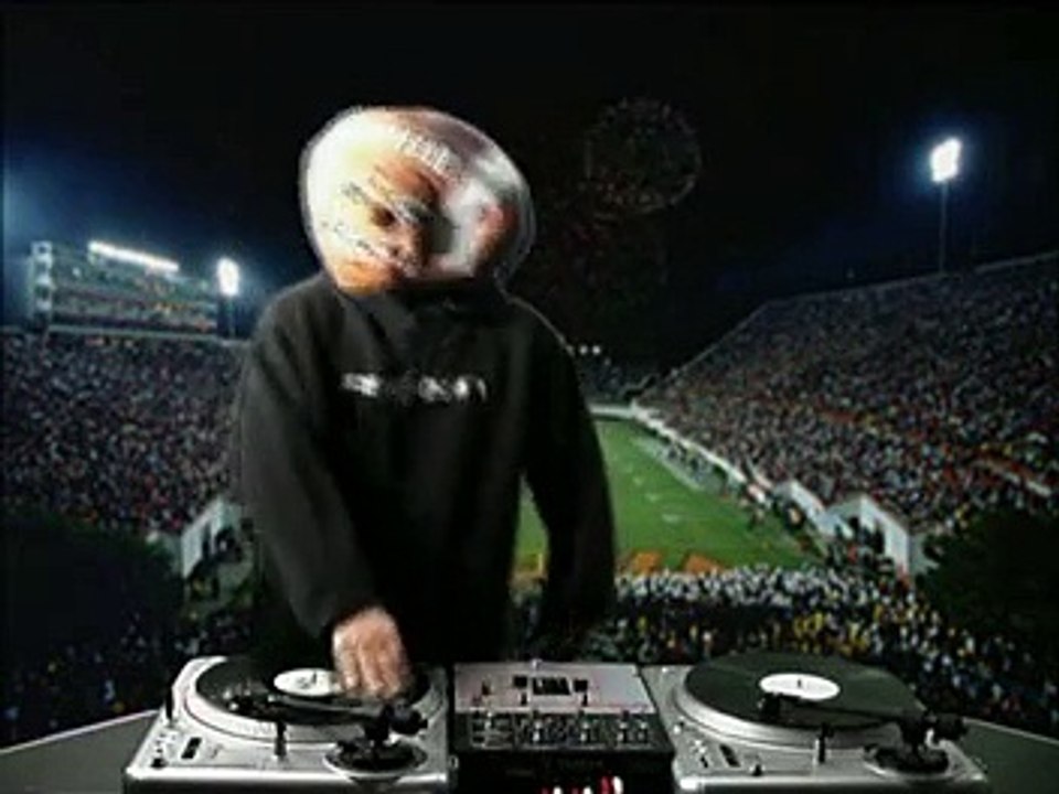 Dj Q-Bert - Do It Yourself Scratch Routine 4