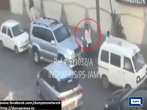 Dunya News obtains CCTV footage of trader's murder in Karachi