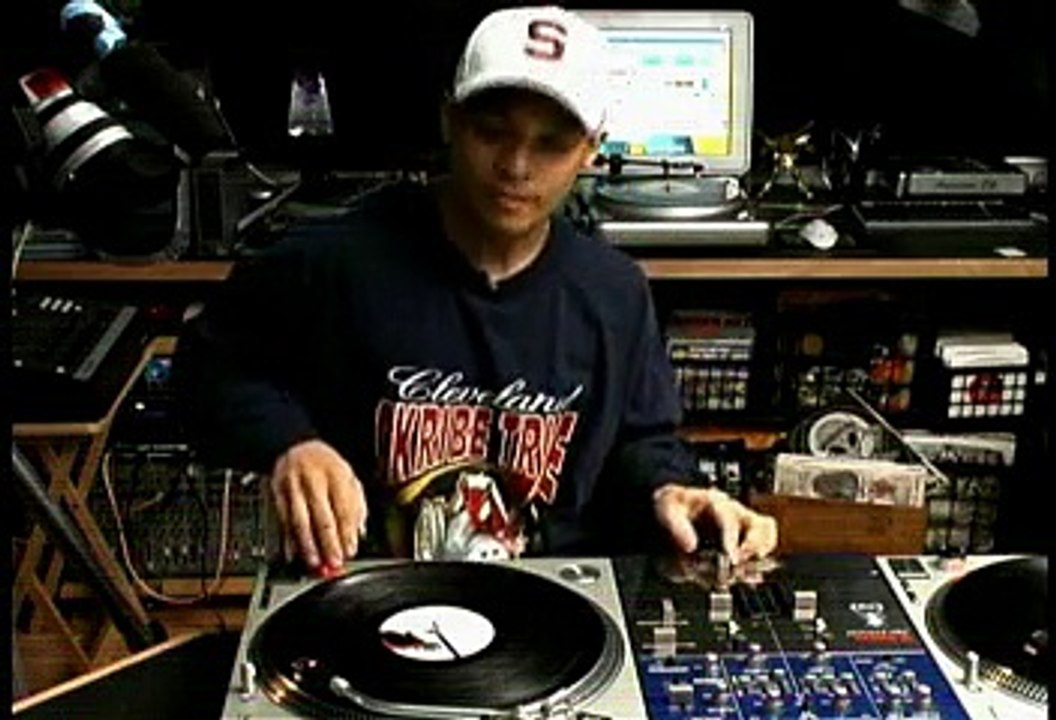 DJ Q-Bert - Skratches - 2Clickflare(Orbits)