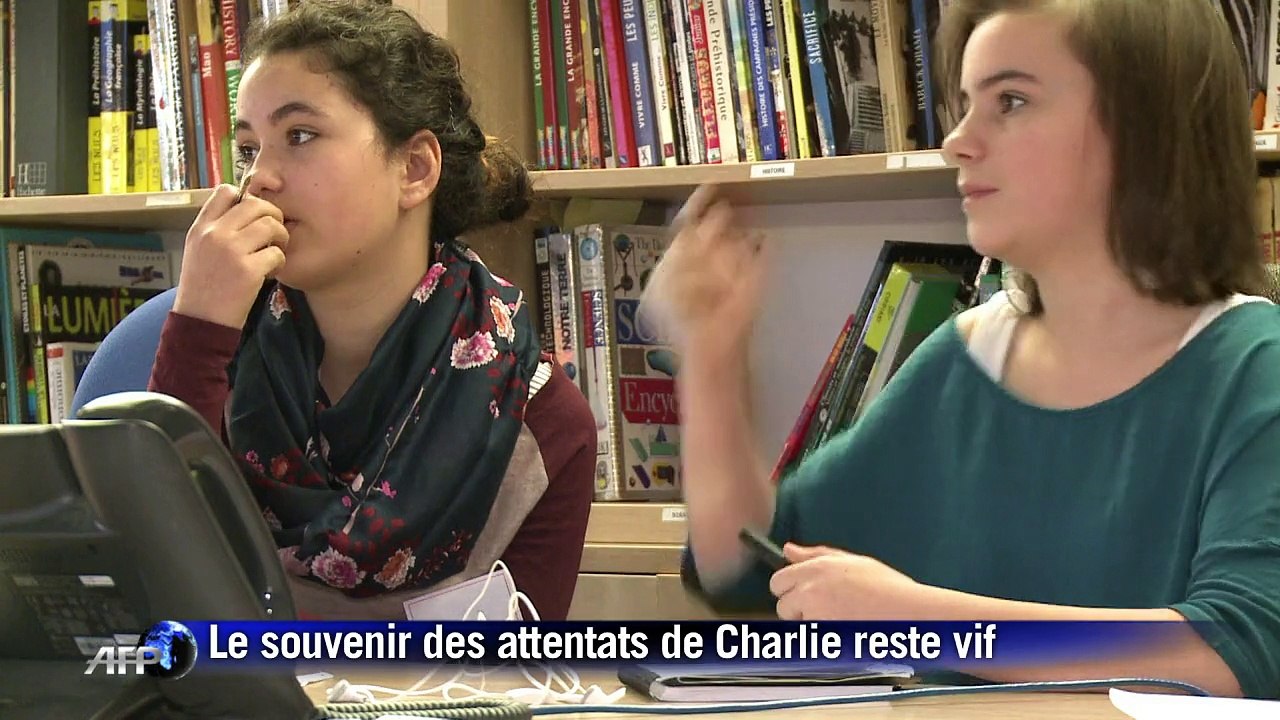 Un mois après Charlie: l'innocence perdue de quatre collégiennes