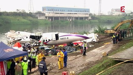 Taïwan : le pilote de l'avion de TransAsia considéré comme un héros