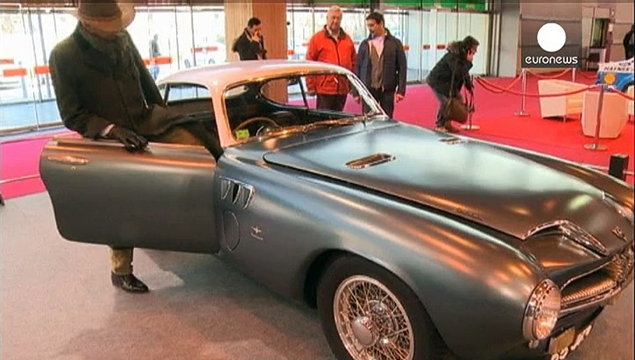 Rétromobile : la voiture de collection tient salon à Paris