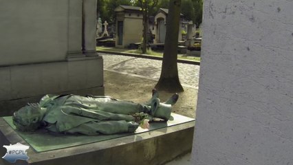 la Légende du Gisant de Victor Noir (Père Lachaise - Paris)