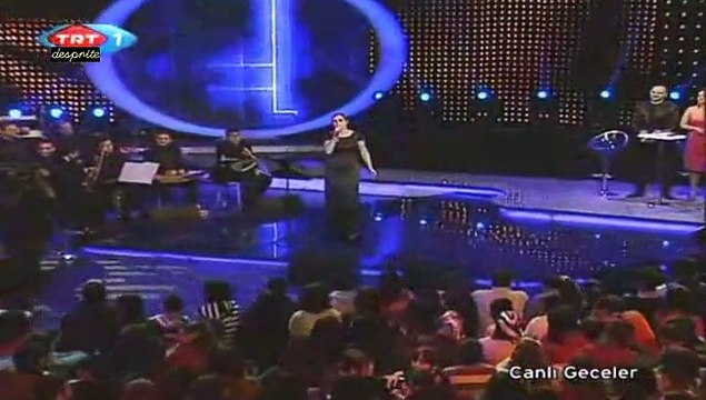 01 zuhal olcay aşkın en mavi zamanı 12.02.2009 canlı geceler