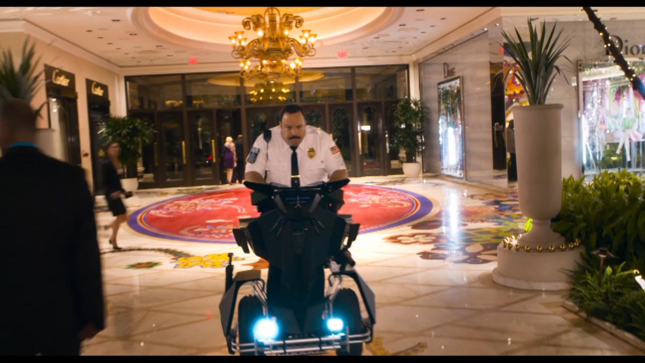 Kevin James Stars In 'Paul Blart: Mall Cop 2' Trailer 2