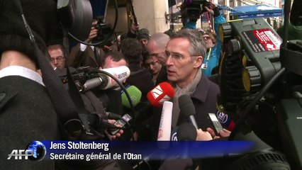 Crise ukrainienne: Hollande et Merkel à Moscou