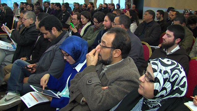 10 jeunes entrepreneurs sociaux remportent le prix de la compétition sur l'entreprise sociale au service de l'emploi