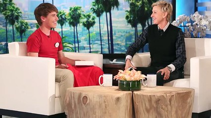 HARRY STYLES ADMITS HE'S BISEXUAL! - #AlexFromTarget IS REAL! - J-Low