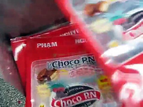 Máy phun date trên bao bì bánh kẹo, máy in phun trên bao bì mỹ phẩm, máy bắn date trên bao bì nilong