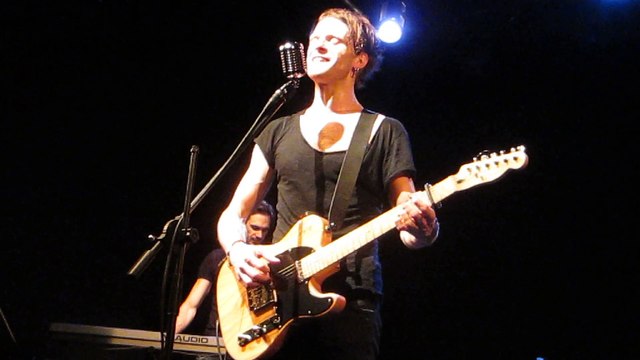 Jérémie BOSSONE JAMAIS RESTER