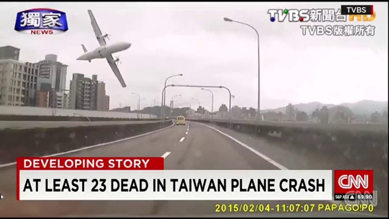 Tawain Plane Crash Rescue 4 Feb 2015 - Original Video -