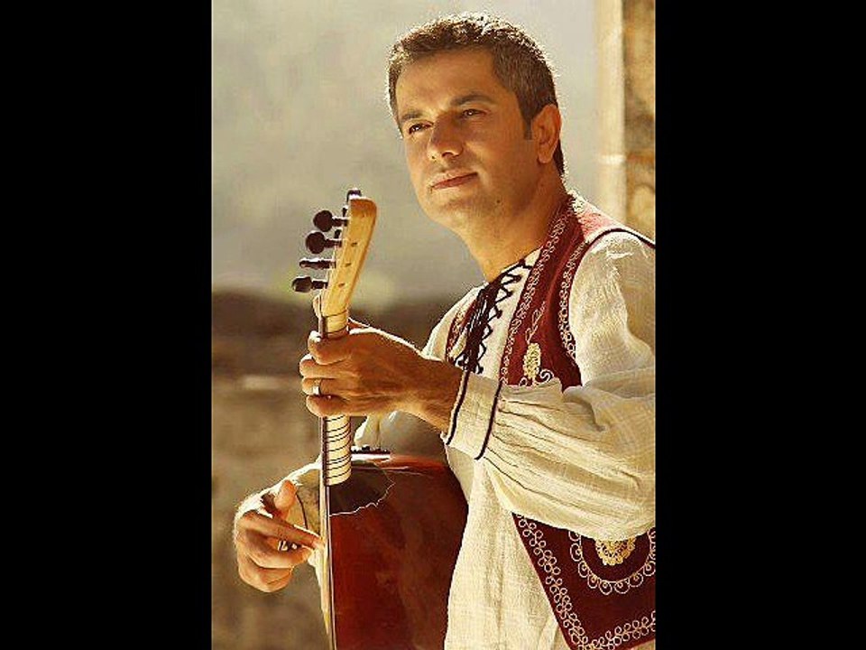 ADEM KAZAN- ÇAY BENİM ÇEŞME BENİM - GÖNÜL TÜRKÜLERİ--SEVDALI TÜRKÜLERİN  GÖNÜL SAYFASI.M.M.